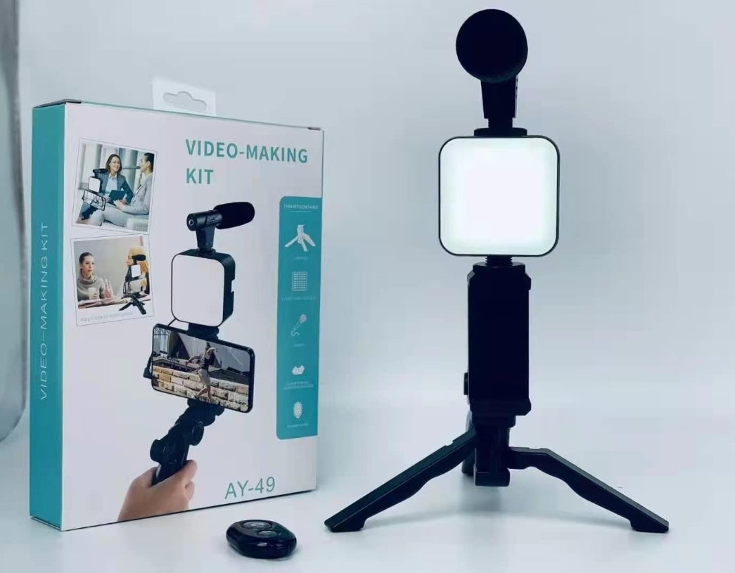 LOOX U-Rig Phone Vlogging Stabilizer Kit (Mic + Light)