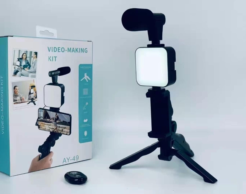 LOOX U-Rig Phone Vlogging Stabilizer Kit (Mic + Light)